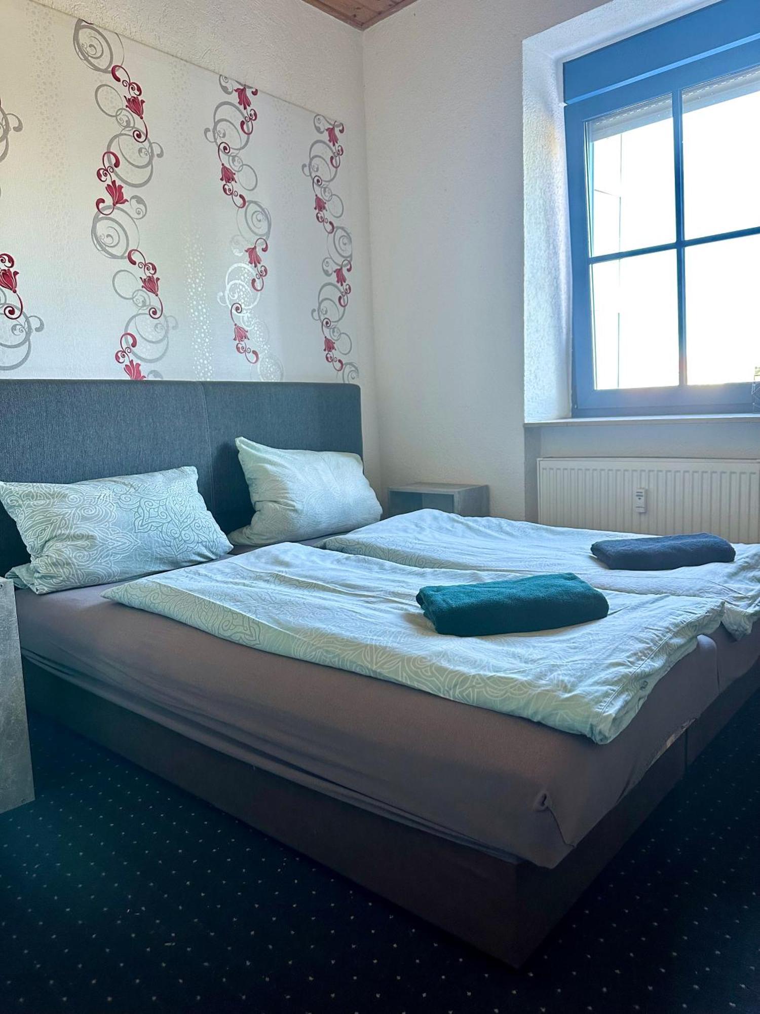 #World Ferienwohnung Schkeuditz Extérieur photo